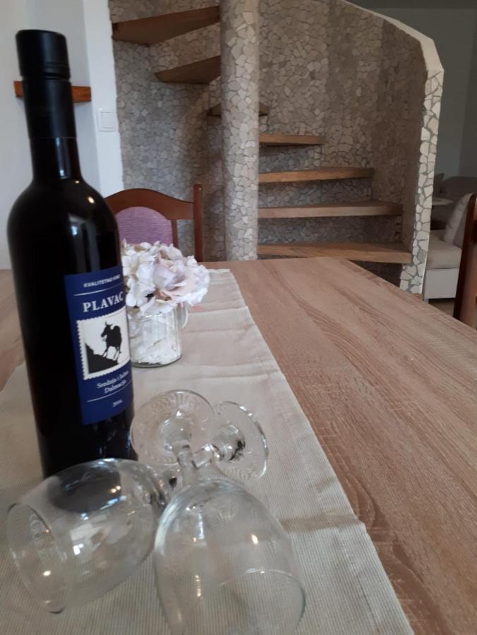 Amanda C Apartman Stari Grad Kültér fotó