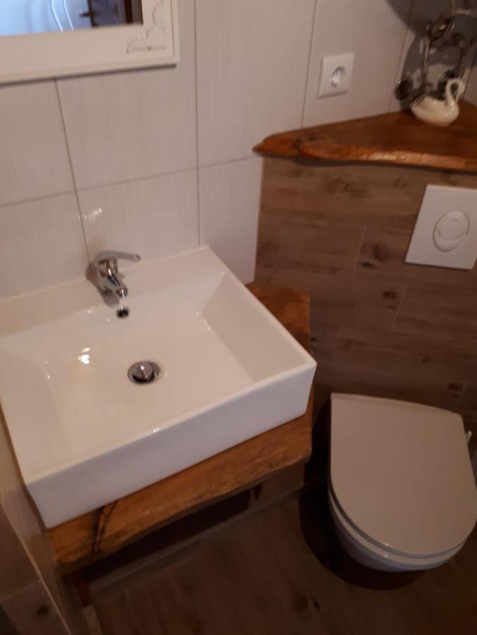 Amanda C Apartman Stari Grad Kültér fotó