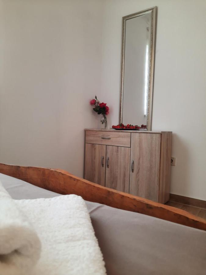 Amanda C Apartman Stari Grad Kültér fotó
